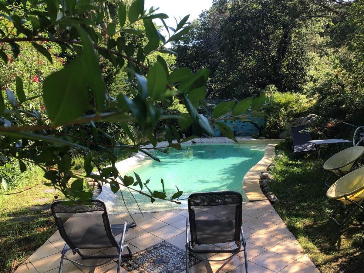 Hotel Roulotte Fenouillet Hyères Zewnętrze zdjęcie
